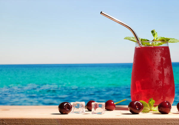 Hazelnut Rum & Cherry Fizz