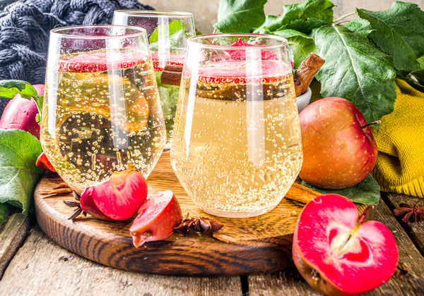 ALCOHOLIC APPLE PUNCH