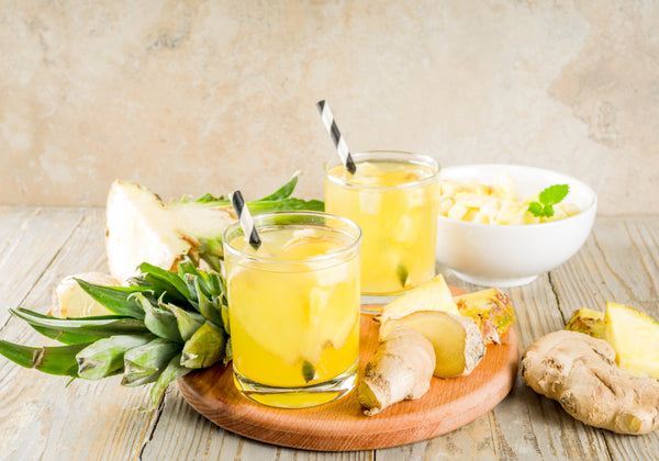 PINEAPPLE & GINGER MOCKTAIL